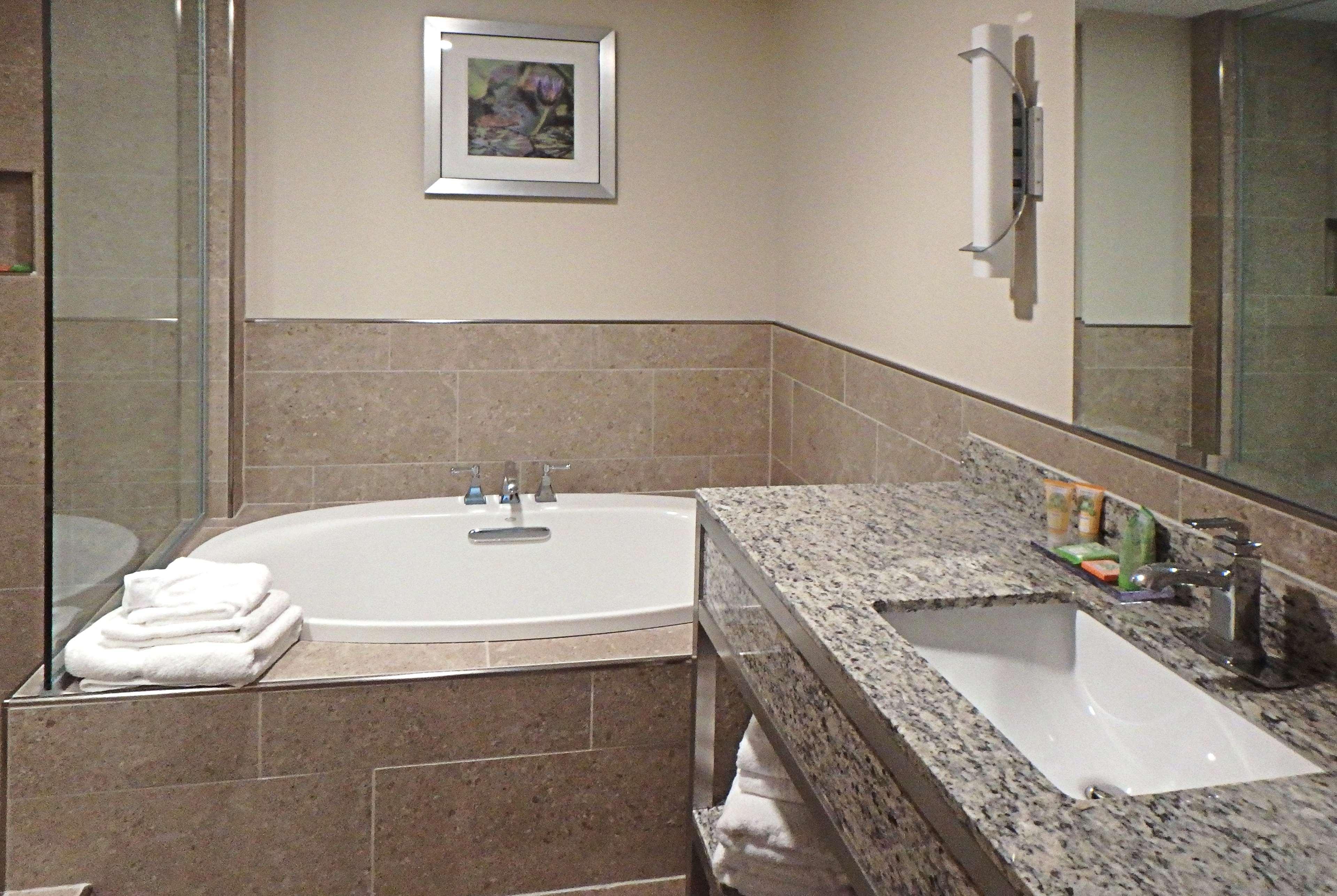 Wyndham Garden State College Otel Boalsburg Dış mekan fotoğraf