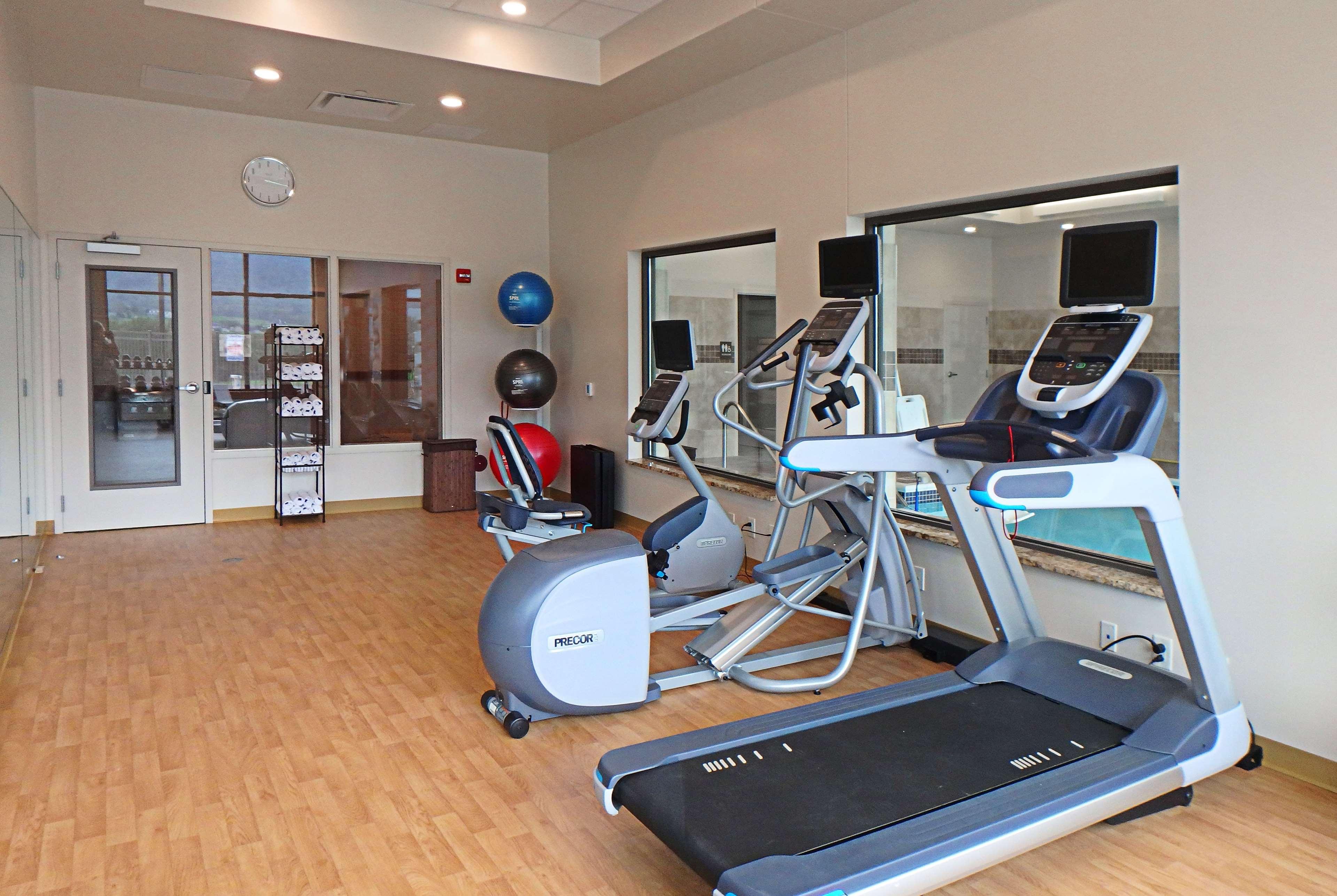 Wyndham Garden State College Otel Boalsburg Dış mekan fotoğraf